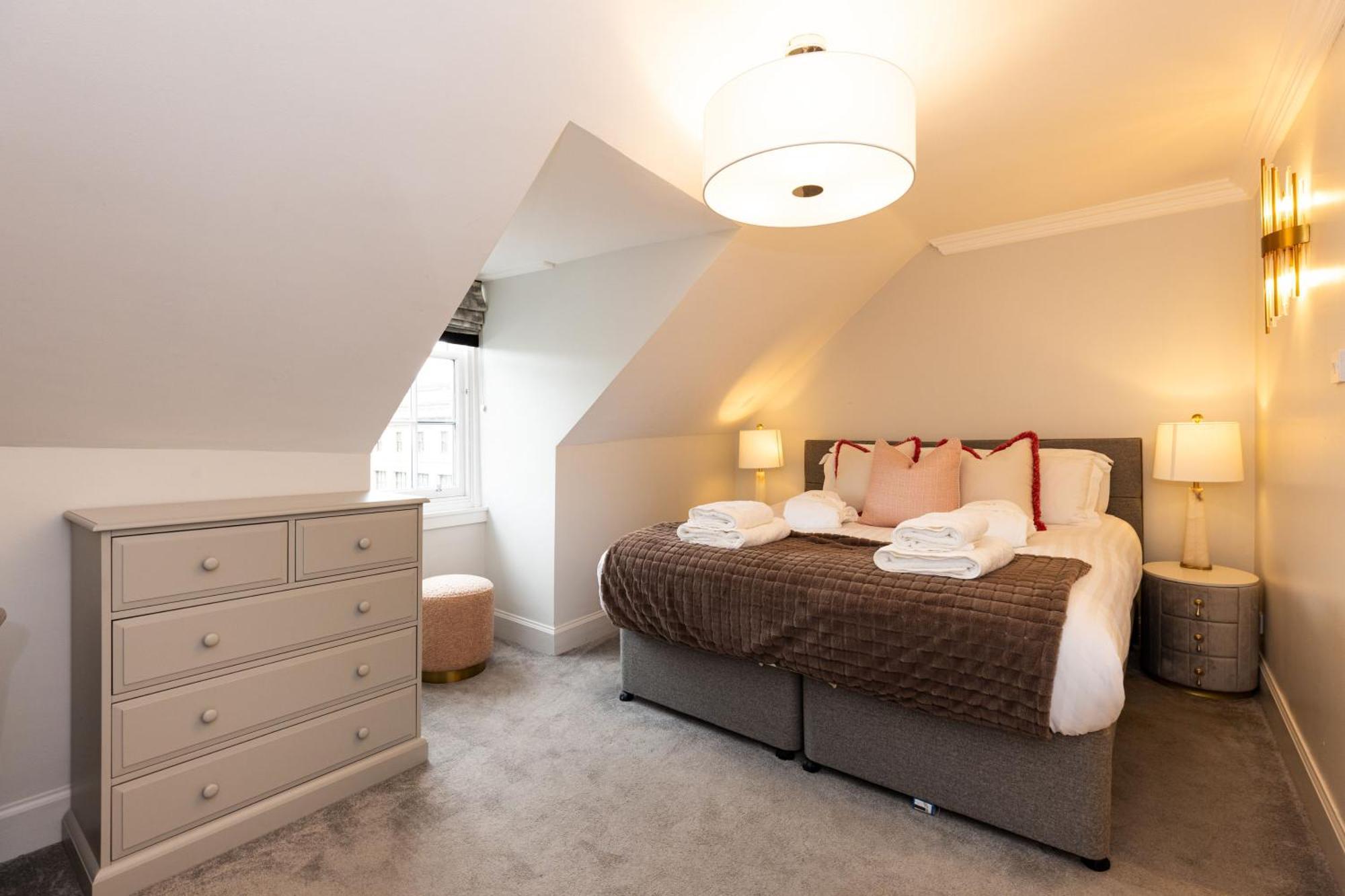 Righ Properties - Luxurious City Centre Three Bedroom Apartment EDI Exterior foto